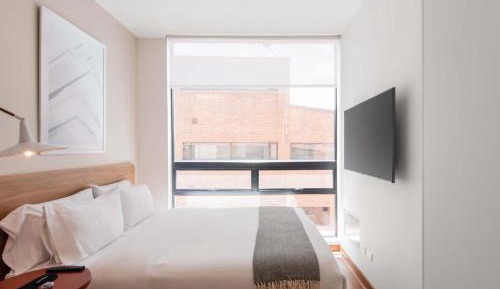 One-bedroom Loft Apartment 