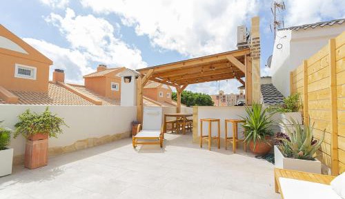 Apartment with Terrace