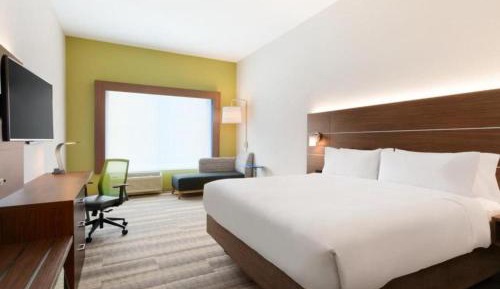 Standard King Room