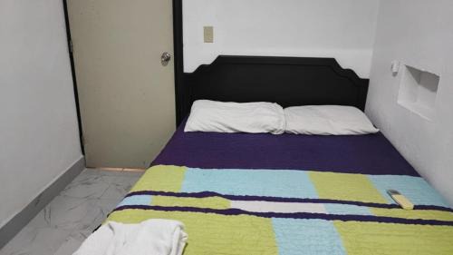 Budget Single Room