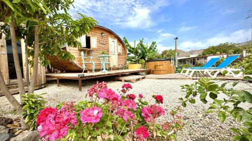 Cottage with Garden View