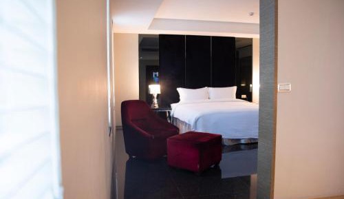 Japanese-Style Suite