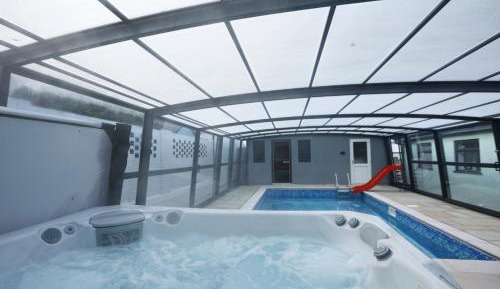 Four-Bedroom Holiday Home