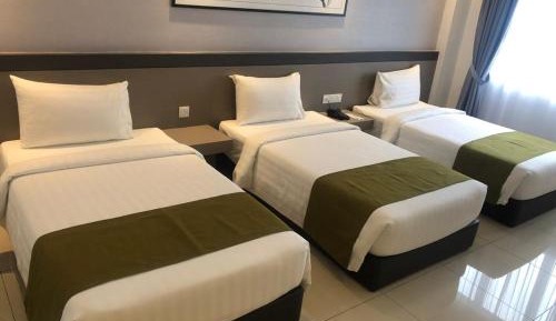 Deluxe Triple Room