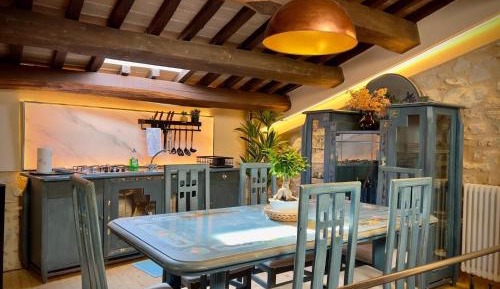 Apartment - Split Level