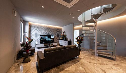King Suite