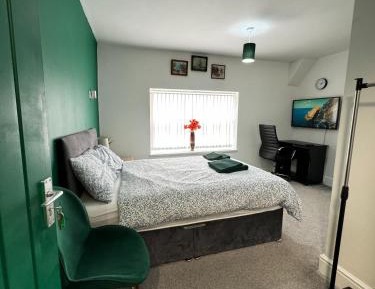 Double Room with Private Bathroom