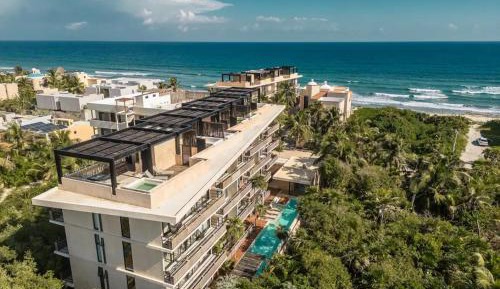 Deluxe Double or Twin Room with Sea View