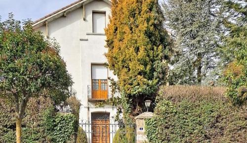Six-Bedroom House