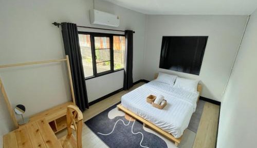 Double Room with Shared Bathroom