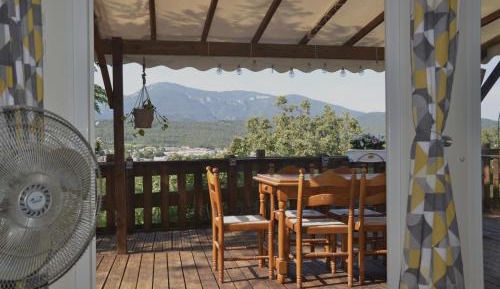 Deluxe Bungalow with Garden View