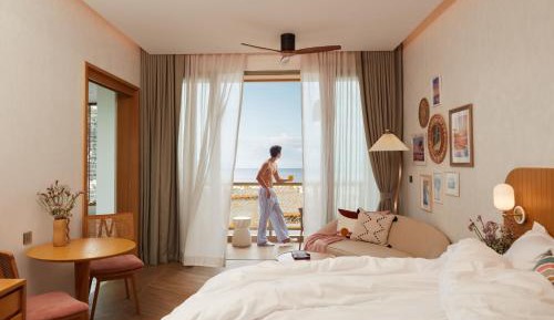 Deluxe Double or Twin Room with Sea View