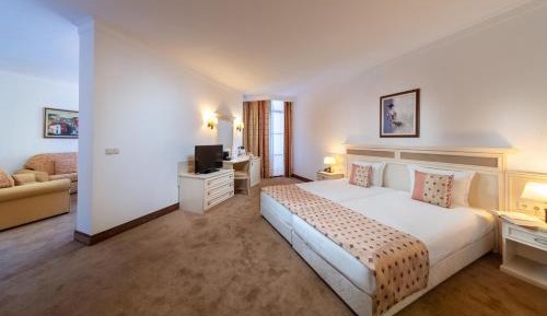 Junior Suite with Sea View - Free Beach Access