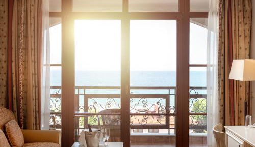 Double or Twin Room with Sea View - Free Beach Access