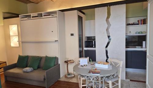 Studio with Sofa Bed