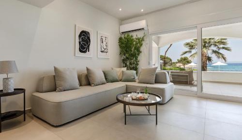 Villa with Sea View
