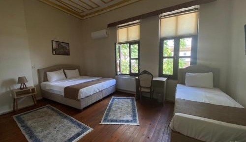 Triple Room with Garden View