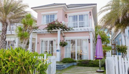 Villa with Sea View