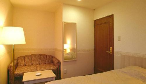 Twin Room with Private Bathroom and Toilet
