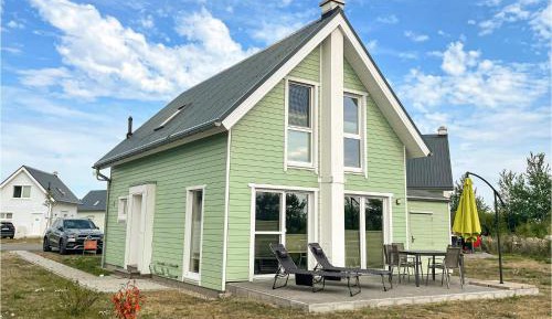 Two-Bedroom Holiday Home