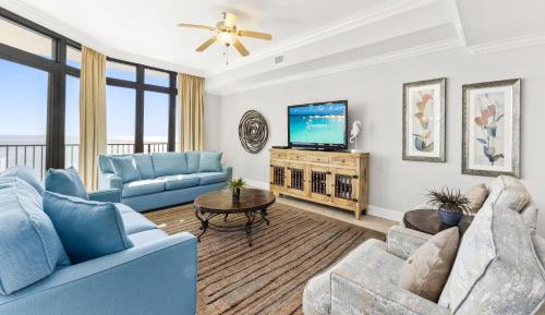 Three-Bedroom Premium Apartment with Balcony