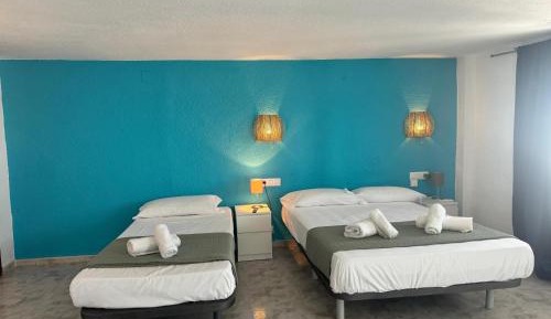 Quadruple Room with Sea View