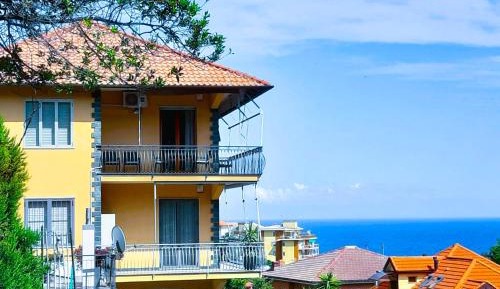 Apartment with Sea View