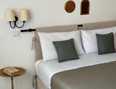 Deluxe Family Suite