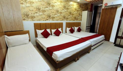Classic Quadruple Room