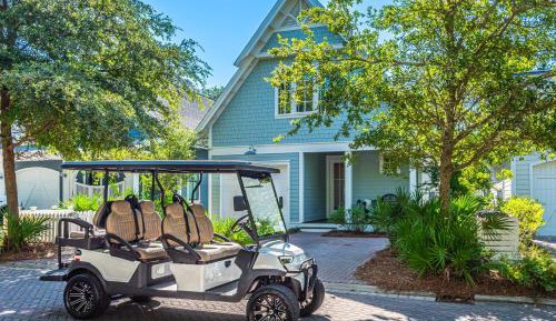 Three-Bedroom Holiday Home 