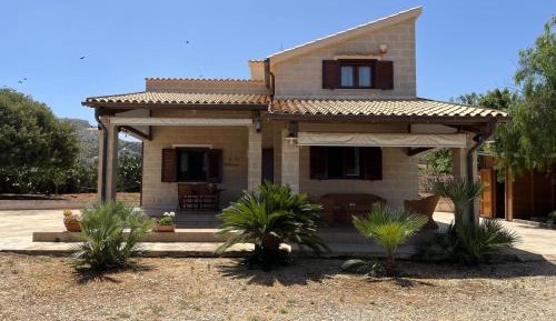 Villa with Sea View