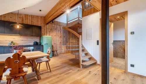 Superior One-Bedroom Apartment with Balcony