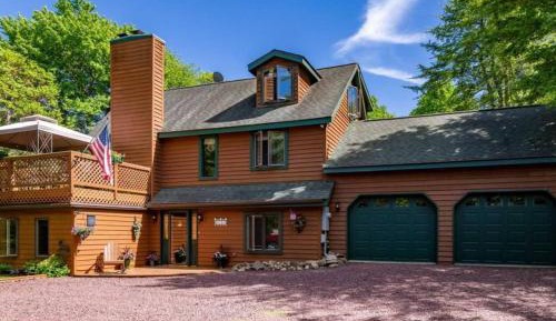 Six-Bedroom House