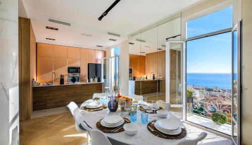 Three-Bedroom Superior Apartment