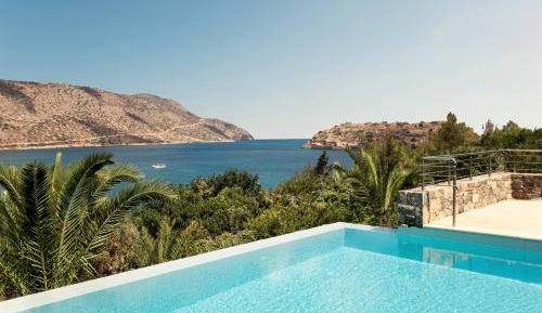 Island Suite Sea View Private Heated Pool