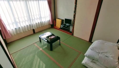 Budget Japanese-Style Room with Shared Shower and Toilet 