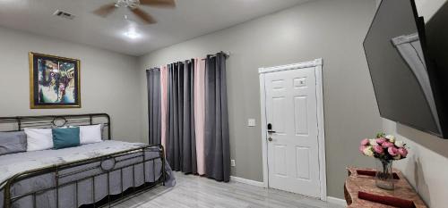 Suite with Garden View
