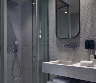 Executive Suite Sea Front with Outdoor Jacuzzi