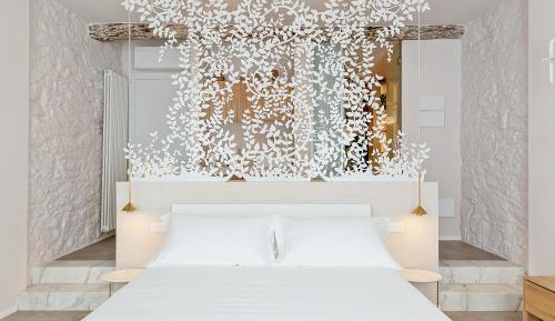 King Suite with Spa Bath - Annex