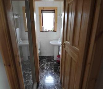 Double Room with Sea View - Shared Bathroom