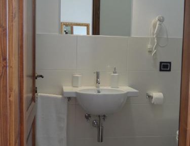 Double Deluxe with Private Bathroom