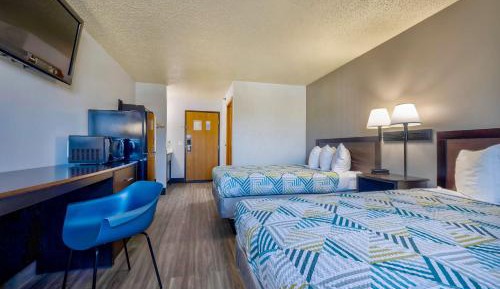 Deluxe Quadruple Room - Non-Smoking