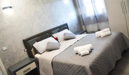 Quadruple Room with Private Bathroom