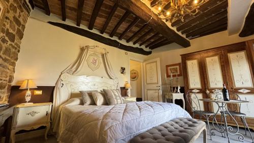 Double Room with Mountain View