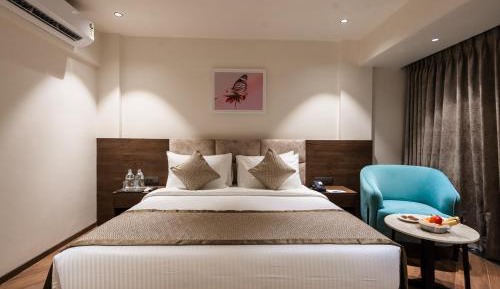 Deluxe Room with Balcony