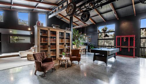 One-Bedroom House