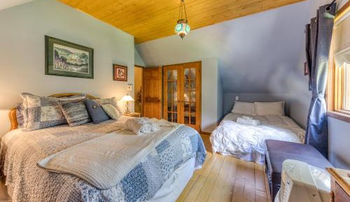 One-Bedroom Chalet