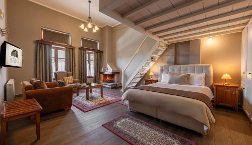 Studio (4 Guests) - Attic