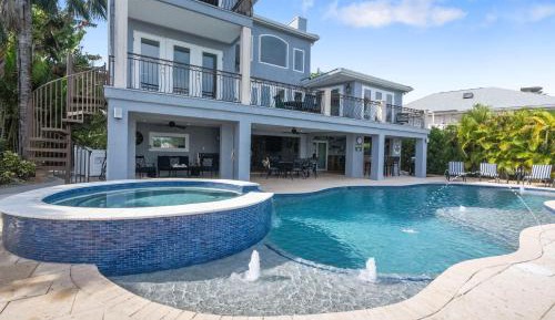 Four-Bedroom Vacation Home