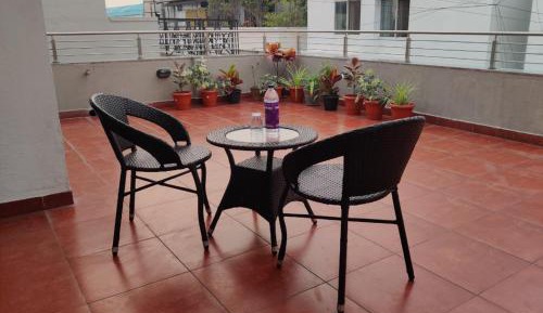 Studio with Balcony